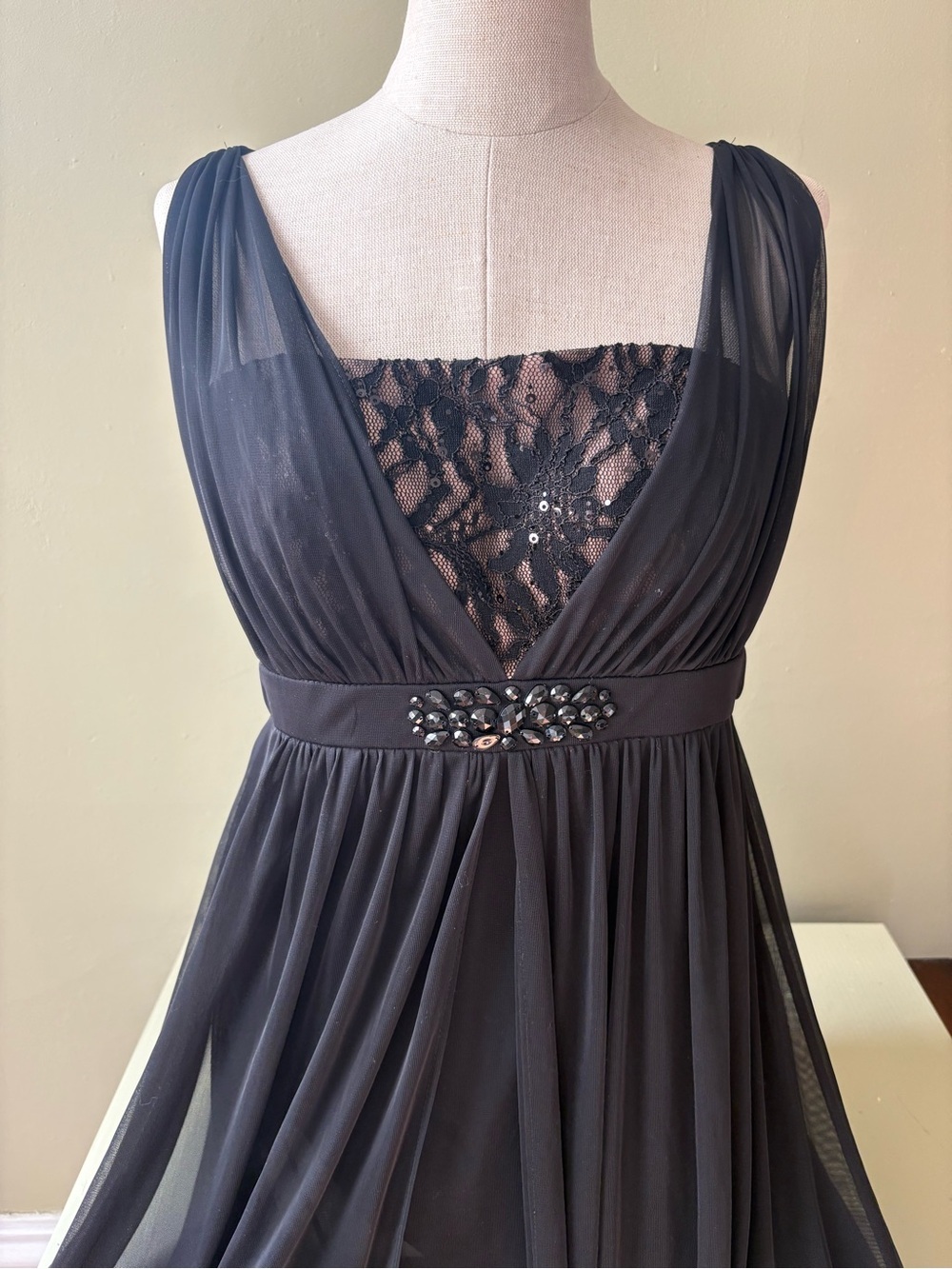 Laura Black Chiffon Lace Dress Jeweled Goth magical elegant 8 regency core - Picture 2 of 15